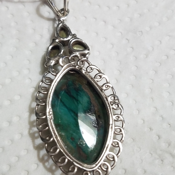 New Sterling Silver emerald & peridot pendant - Picture 4 of 8